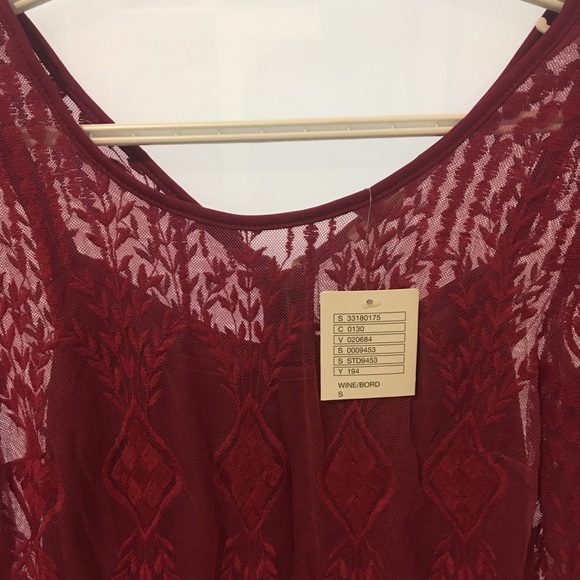 BRAND NEW Urban Outfitters Dress (NWT) - Picture 3 of 5